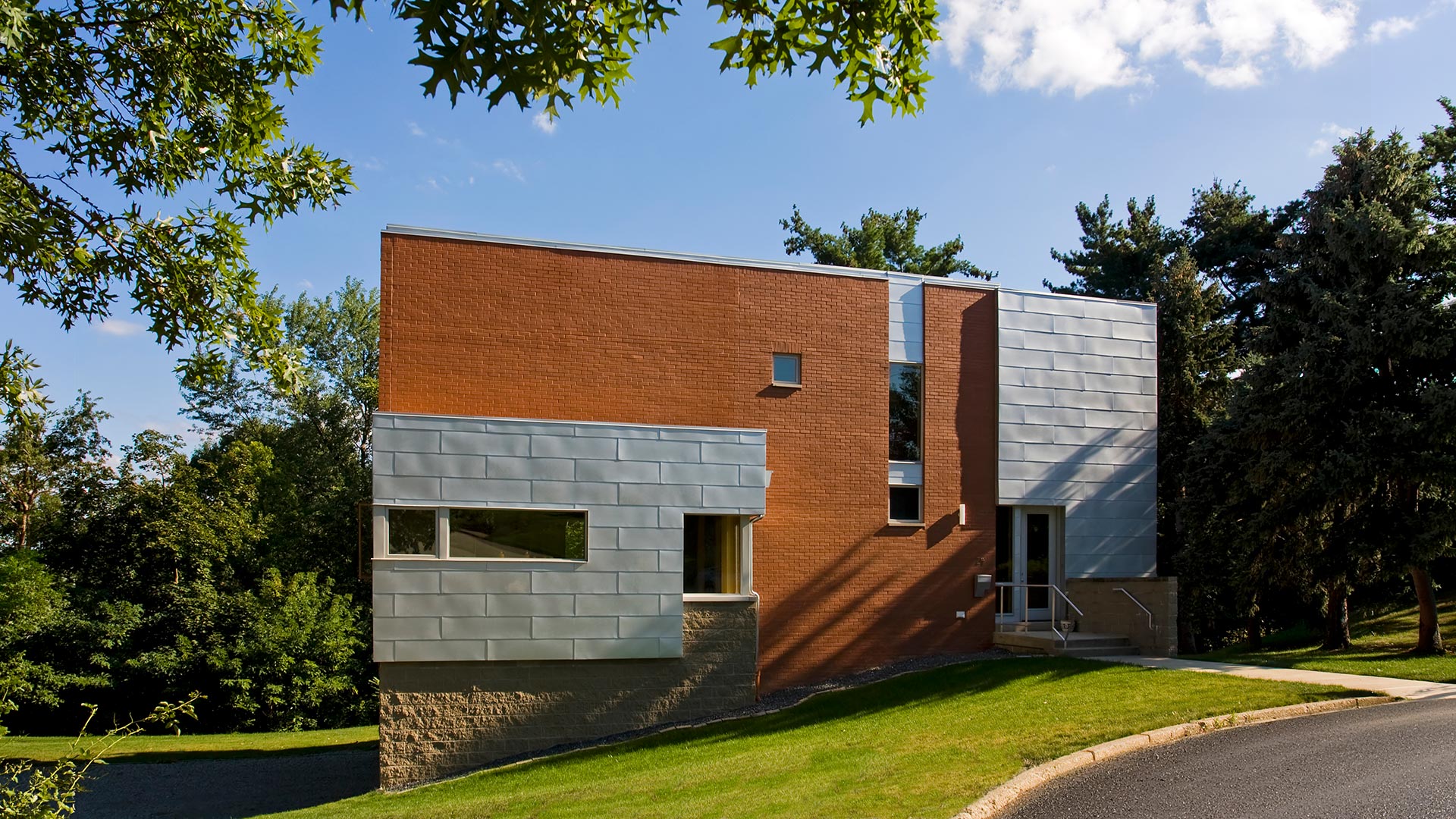 Overall primary exterior