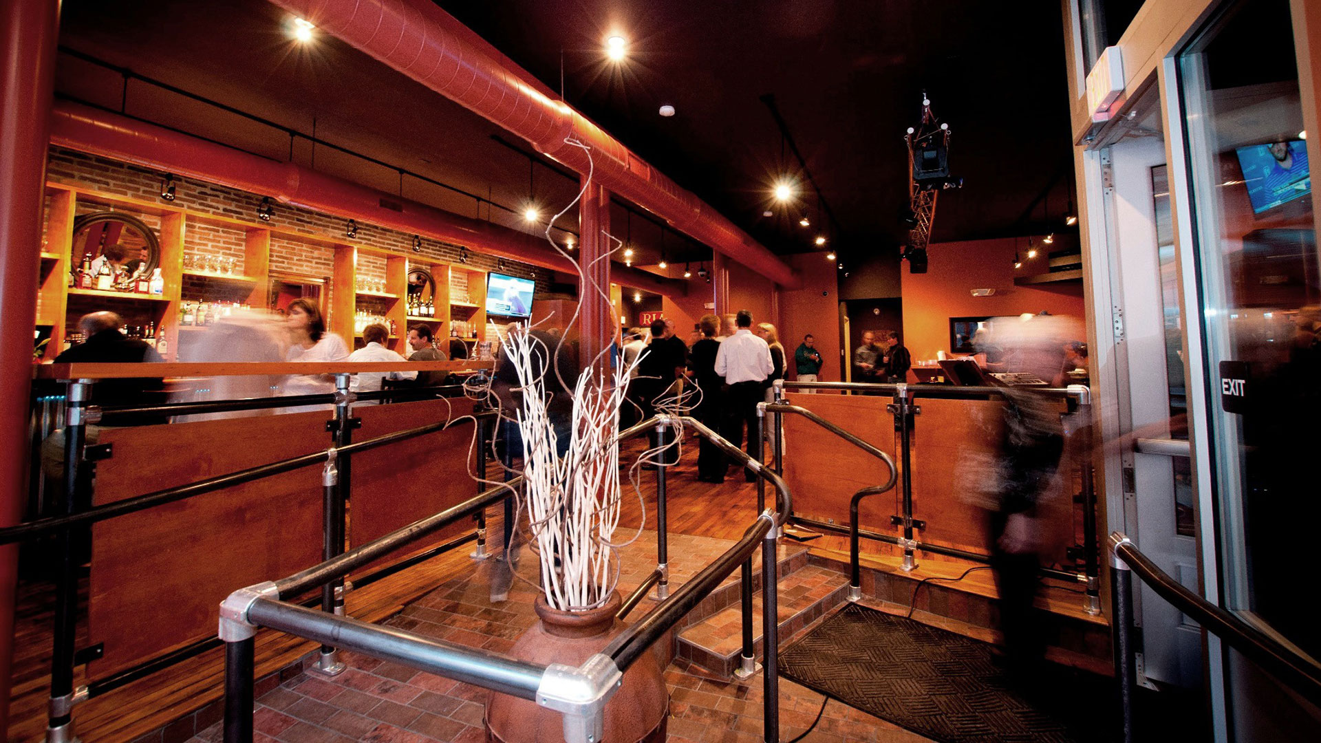 Foyer overlooking bar and bandstand